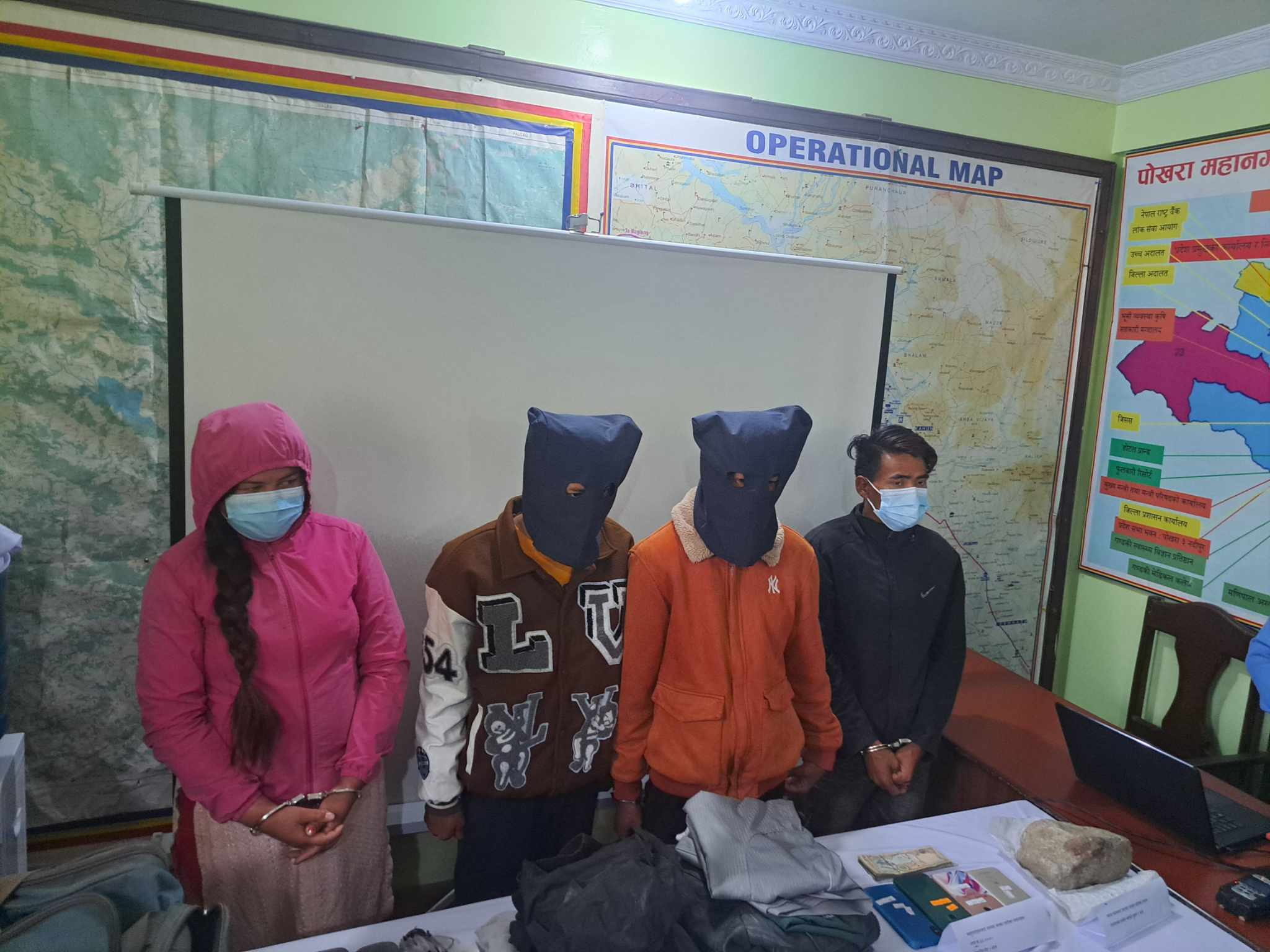 श्रीमानको हत्या गर्न प्रेमीलाई 'सुपारी', ४ जना पक्राउ