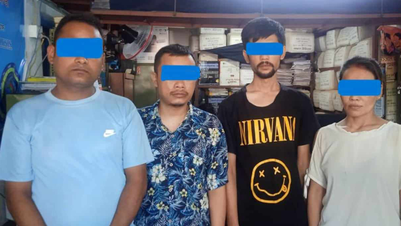 लागुऔषध खैरो हिरोइनसहित ४ जना पक्राउ​​​