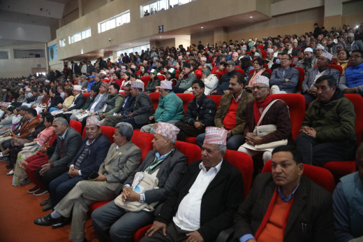 बागमती प्रदेश सभापतिले गठबन्धनमा जोड दिएपछि कांग्रेस महासमिति बैठकमा नाराबाजी