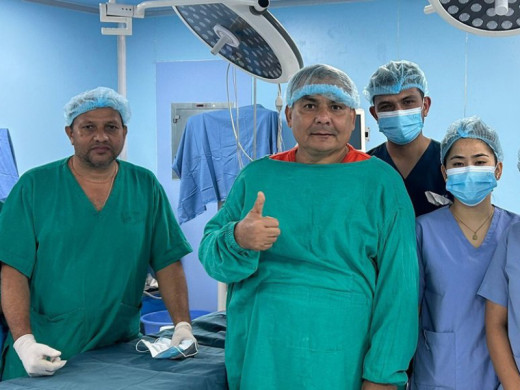 दुर्गा प्रसाईँको घाँटीमा समस्या, 'भ्वाइस रेस्ट'मा रहने