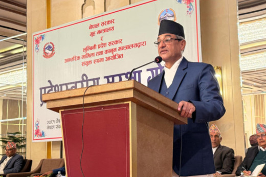 सत्ता भीडले होइन, कानुनले चल्छ : गृहमन्त्री लेखक