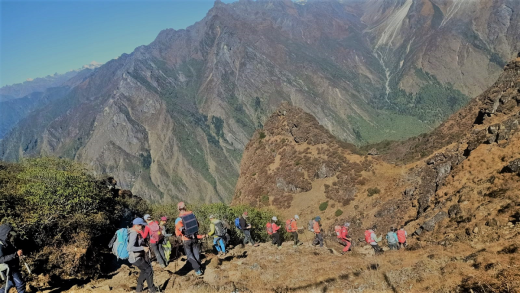 पर्यटकको रोजाइ बन्दै कञ्चनजङ्घा क्षेत्र