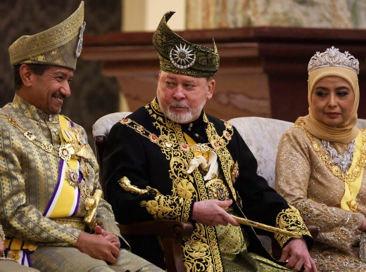 मलेसियामा नयाँ राजा सुल्तान इब्राहिम इस्कन्दरले सम्हाले राजगद्दी