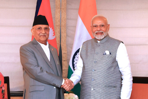 प्रधानमन्त्री ओली र मोदीबीच न्युयोर्कमा आधा घण्टा भेटवार्ता, के भयो कुराकानी?