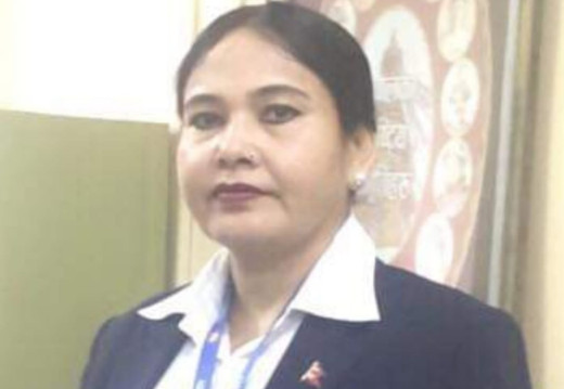 काठमाडौं महानगरकी कर्मचारीको गुनासो– मेयर बालेनको प्रशासनले बस्ने कुर्सी समेत खोस्यो