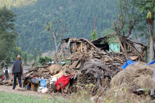 भूकम्प पीडितको गुनासो- अहिलेसम्म राहत पाइएको छैन