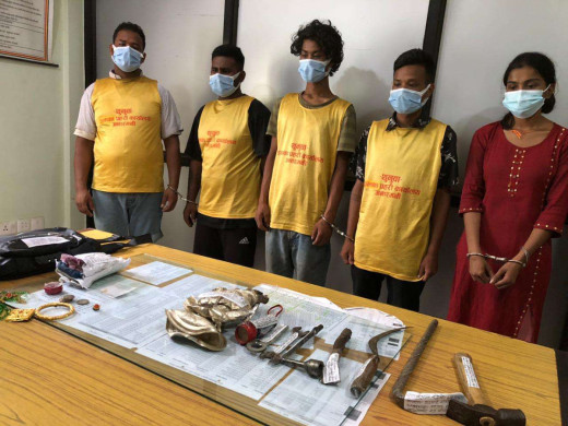 सुन चोर्न वृद्धाको हत्या, संलग्न ५ जना सार्वजनिक 