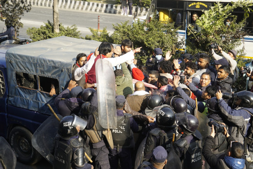 पक्राउ परेकी मन्त्री अनिता देवी बसिन अनशन