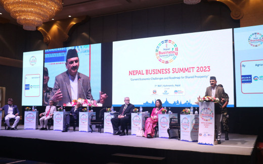 अर्थमन्त्री भन्छन्– वित्त नीति चलाउने ठाउँ छैन, मौद्रिक नीतिबाटै अर्थतन्त्र सुधार थाल्छौँ