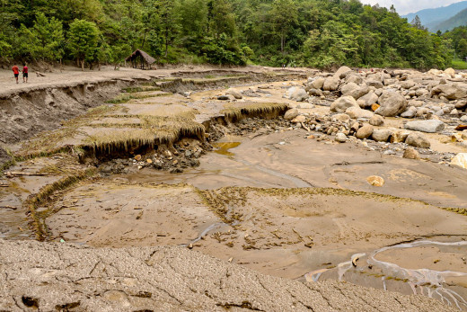 पूर्वी नेपालमा बाढीपहिरोबाट ३० आयोजनामा आठ अर्ब बढीको क्षति