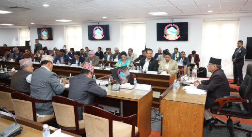 उपत्यकाको फोहोरको दिगो व्यवस्थापनका लागि प्रधानमन्त्री छलफलमा 