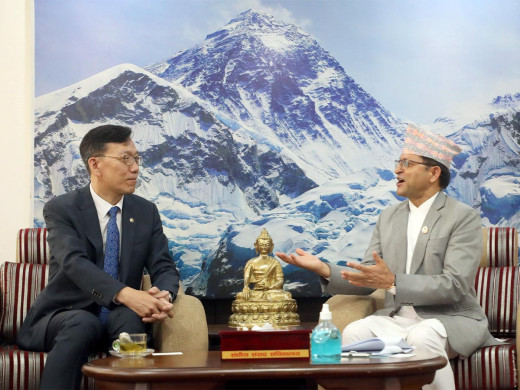 नेपालीहरूले कोरियाबाट फर्केपछि घर–गाडीमा गरेको लगानीप्रति कोरियाली राजदूतद्वारा चिन्ता व्यक्त