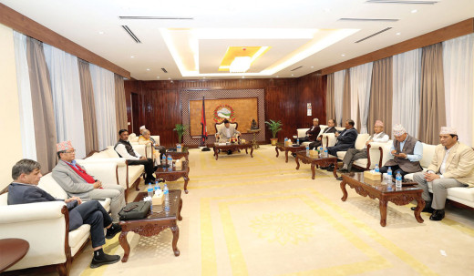 सत्ता गठबन्धनको बैठक बालुवाटारमा जारी