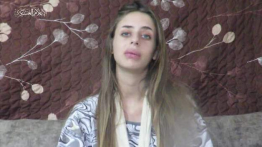 हमासले पहिलो पटक सार्वजनिक गर्‍यो इजरायली बन्धकको भिडिओ