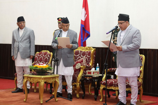 नवनियुक्त प्रधानन्यायाधीश कार्कीद्वारा शपथ ग्रहण