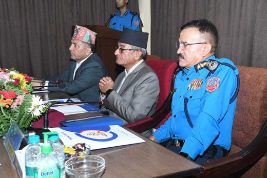 प्रहरी ऐनको संशोधन प्रस्ताव एक महिनाभित्र संसद्‌मा लैजान्छु: गृहमन्त्री लेखक