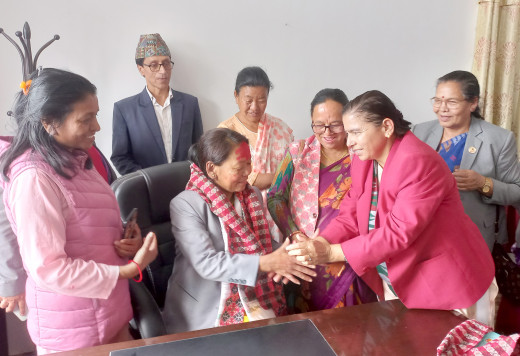 विधायन समिति सभापति राईद्वारा शपथ तथा पदभार ग्रहण