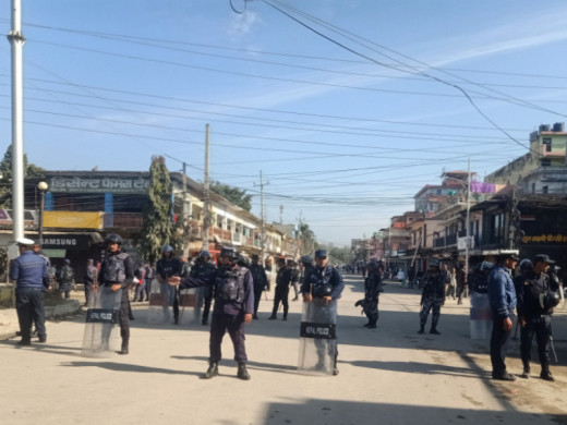 भीमदत्त नगरपालिकमा तनाव, निषेधाज्ञा जारी