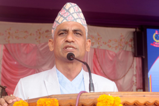 कोशीका मुख्यमन्त्री सत्ता टिकाउने खेलमा लागेको एमालेको आरोप