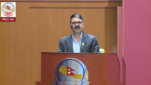 बजेटमा केन्द्रिकृत सोच हावी, प्रतिनिधि सभा ठूलो भयो : देवकोटा