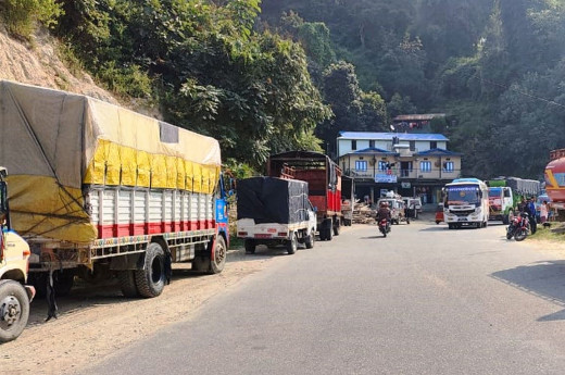 एमालेको संकल्प यात्रा बिथोल्न कोशीमा यातायात बन्द, ६ जना बन्दकर्ता पक्राउ