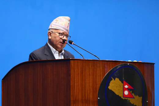 ओलीलाई शुभकामना दिँदै माधव नेपालले सम्झाए संसद् विघटन