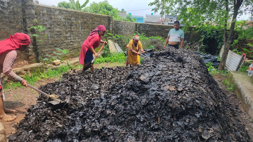 फोहोरबाट मल उत्पादन गर्दै मध्यविन्दु