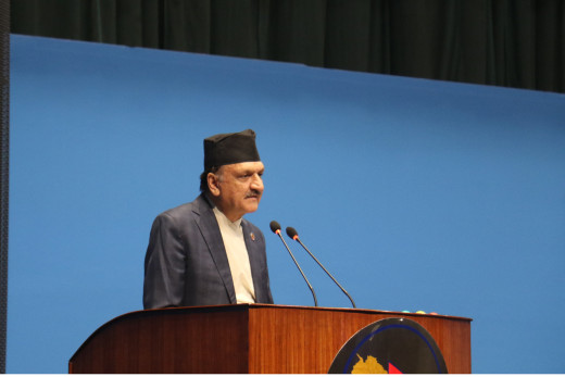 आर्थिक वर्ष २०८०/०८१ को बजेट प्रस्तुत गरिँदै