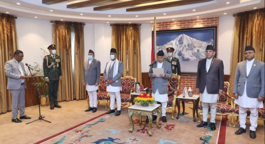 दुई मन्त्रीले लिए शपथ
