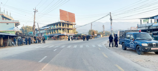 ‘बुलेट किराती’को रिहाइको माग गर्दै मेची राजमार्ग बन्द, यात्रुहरू मर्कामा