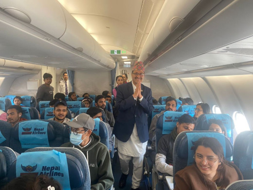 इजरायलबाट २५४ नेपाली लिएर काठमाडौं उड्यो विमान