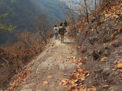 सडक सञ्जालले पदमार्ग छोटिँदै गएपछि नयाँ पदमार्गको खोजीमा ‘टान’