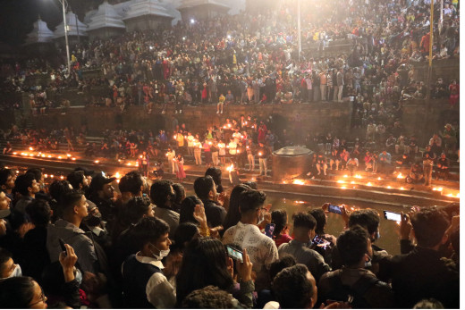 अब पशुपतिमा हुने आरती र दीप प्रज्ज्वलनको भिडिओ खिच्न नपाइने