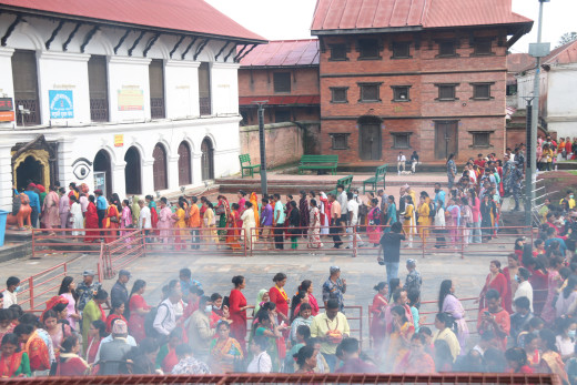 साउनको अन्तिम सोमबार दुई लाखले गरे पशुपतिनाथको दर्शन