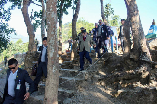 भूकम्प प्रभावित क्षेत्रको अनुगमनमा प्रधानमन्त्री 