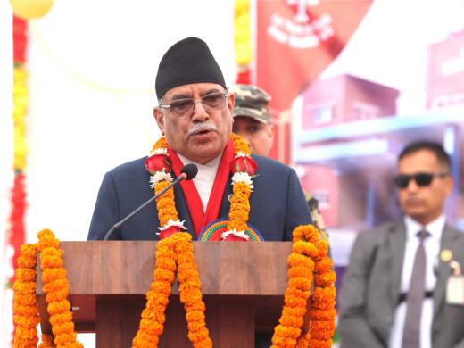 संविधानअनुरूप बन्नुपर्ने कानुनहरू बनाउन सरकार गम्भीर छ : प्रधानमन्त्री दाहाल
