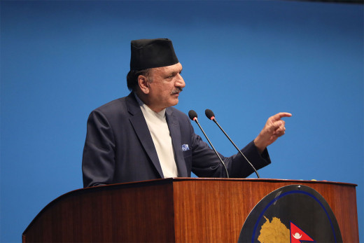 जुत्ता चप्पल : कच्चापदार्थको महसुल ३० बाट घटाएर १५ प्रतिशत मात्रै 