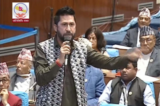 रवि लामिछानेको आक्रोश : संसद् तीन दलको बन्धक होइन 