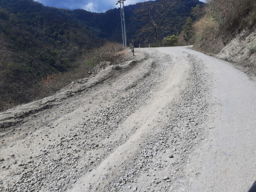 दुई दिनदेखि बन्द जुम्लाको नाग्म सडक खुल्यो