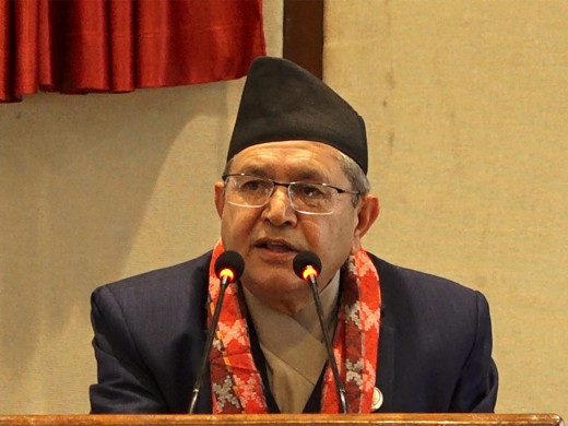 दलका प्रमुख सचेतकहरुसँग परामर्श गर्दै सभामुख