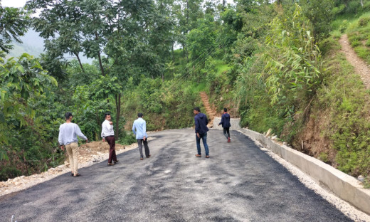 २ वर्षमा मदनभण्डारी राजमार्गमा २९ किलोमिटर सडक मात्रै कालोपत्र