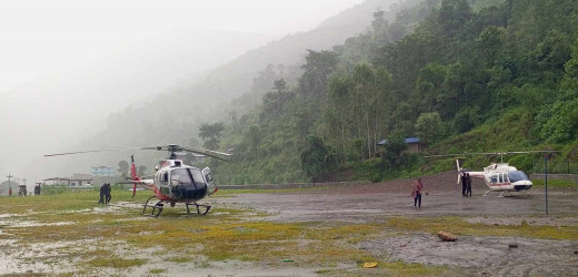 कर्णाली प्रदेशका मुख्यमन्त्री सवार हेलिकप्टर आकस्मिक अवतरण
