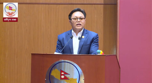 जहाज खरिद गर्नु राष्ट्रिय आवश्यकता हो : मन्त्री किराती