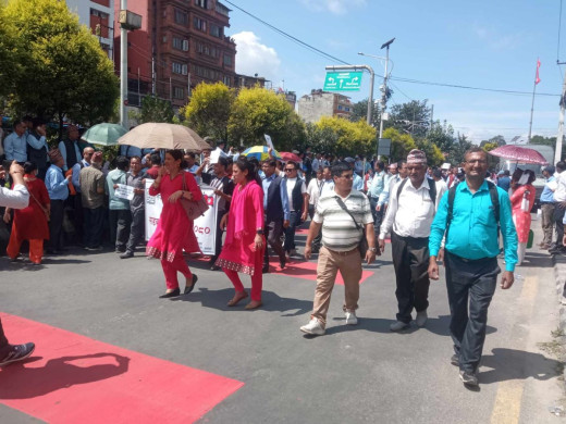 वार्तामा जान्छौं, आन्दोलन पनि जारी राख्छौं : राहत शिक्षक 