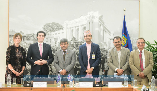 अस्ट्रेलियन विद्यार्थी नेपाल ल्याउन सहजीकरण गर्ने सहायक विदेशमन्त्री टिम वाट्सको प्रतिबद्धता