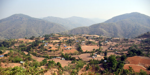 दाङस्थित बङ्लाचुलीको खाडागाउँ