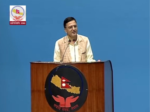 कानुनमन्त्रीले कानुन हातमा लिएको एमाले सचिव भट्टराईको आरोप 