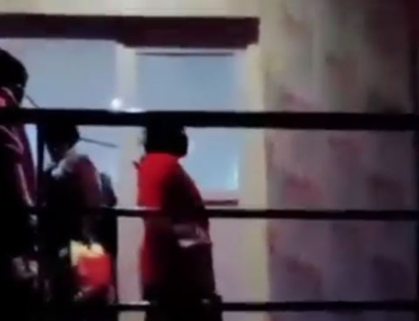 दुर्गा प्रसाईँका समर्थकलाई मध्यरातमा लखेटियो