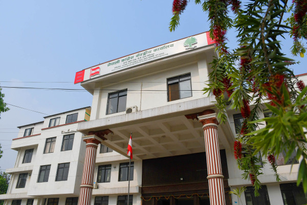 कांग्रेसले पार्टी हितविरुद्ध काम गर्नेलाई सदस्यता नवीकरण नदिने