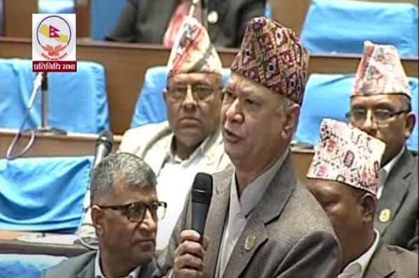 ‘भारतीय ट्रक नेपालमा निर्वाध गुड्न पाउने, नेपाली किन छिर्न नपाउने ?’
